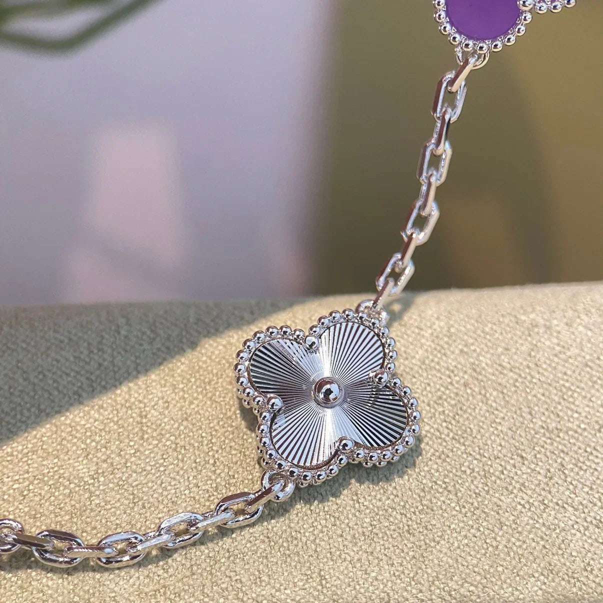 [Lumi Jewellery] CLOVER 5 MOTIF VIOLET BRACELET COLLECTION