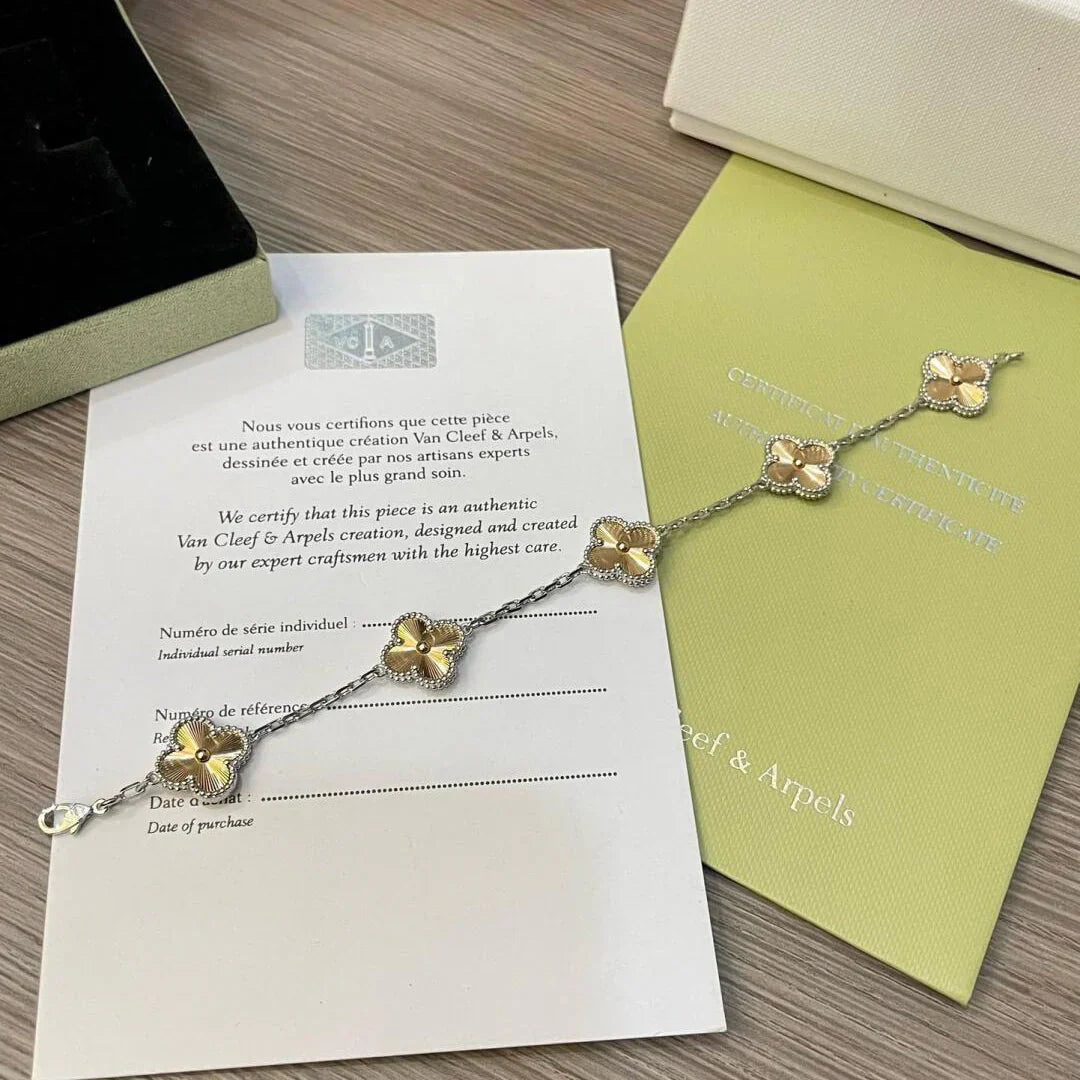 [Lumi Jewels]BRACELET TRÈFLE 5 MOTIFS ÉDITION LIMITÉE NOËL