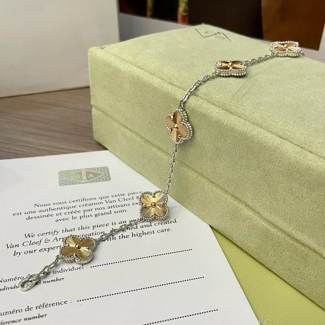[Lumi Jewels]BRACELET TRÈFLE 5 MOTIFS ÉDITION LIMITÉE NOËL