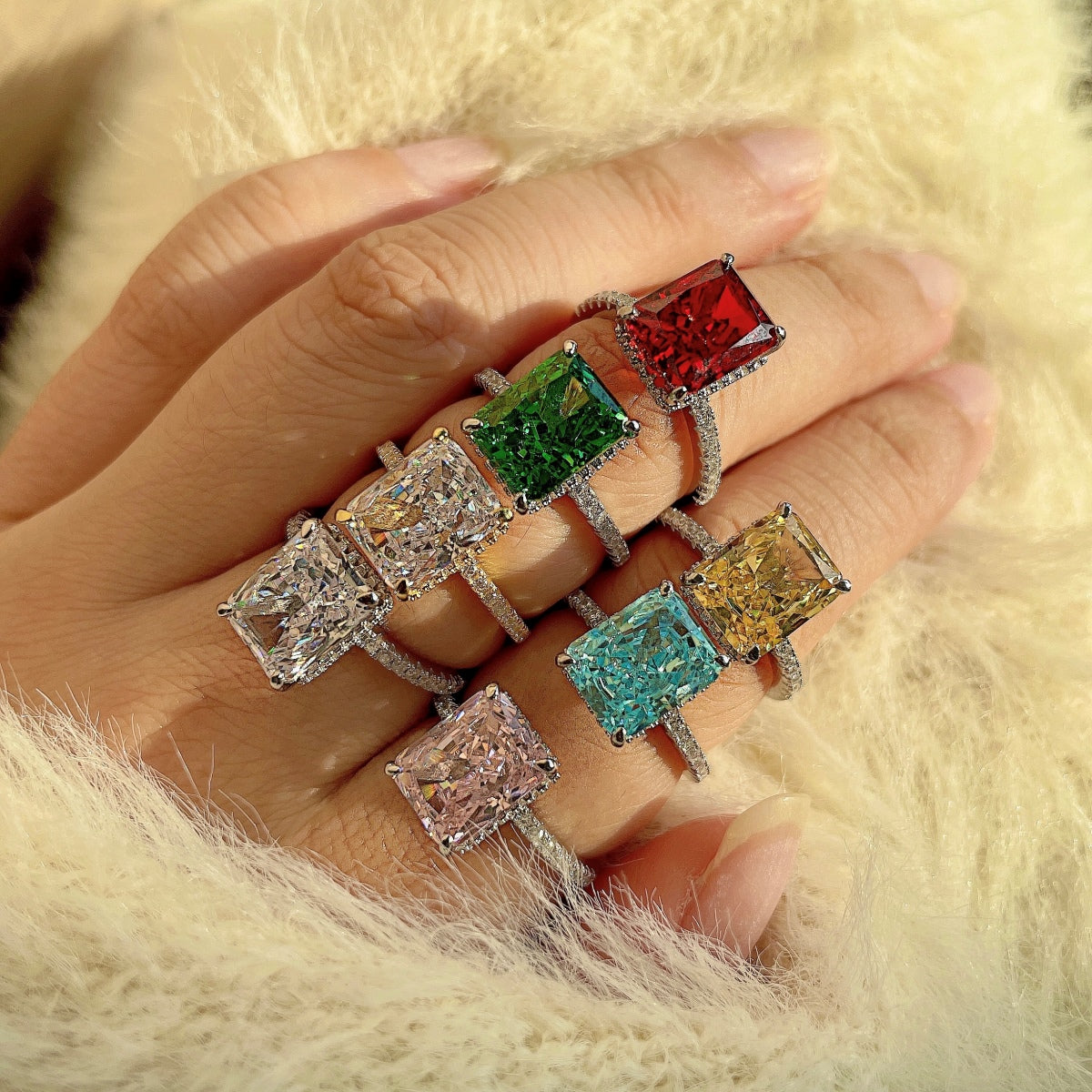 [Lumi Jewels]4.0 Carat Luxurious Engagement Ring