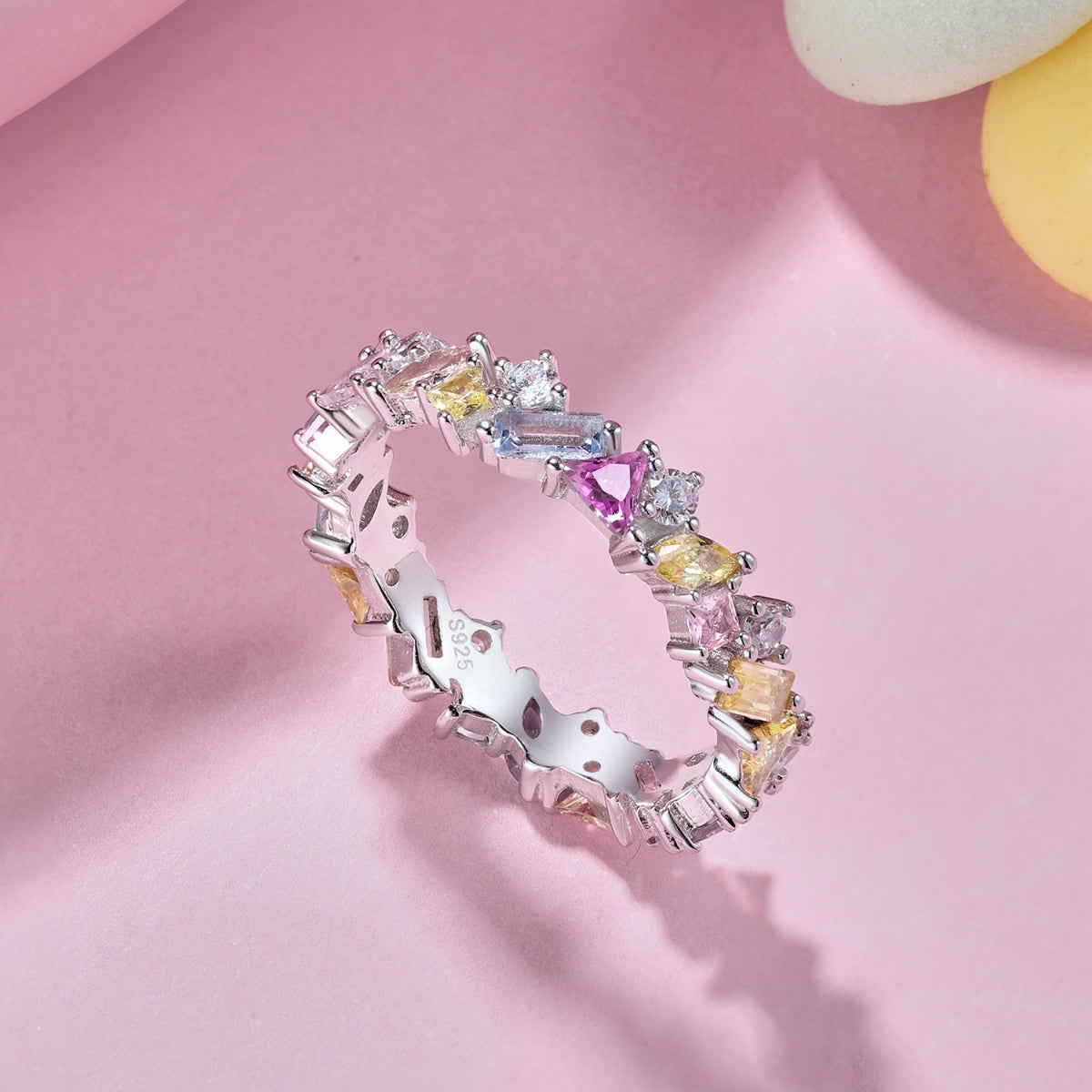 [Lumi Jewels]Dazzling Polychromatic Multi cut Daily Ring