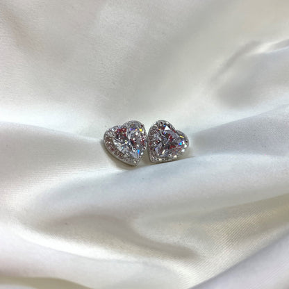 [Lumi Jewels]Sparkling Heart Shape Lover Earrings