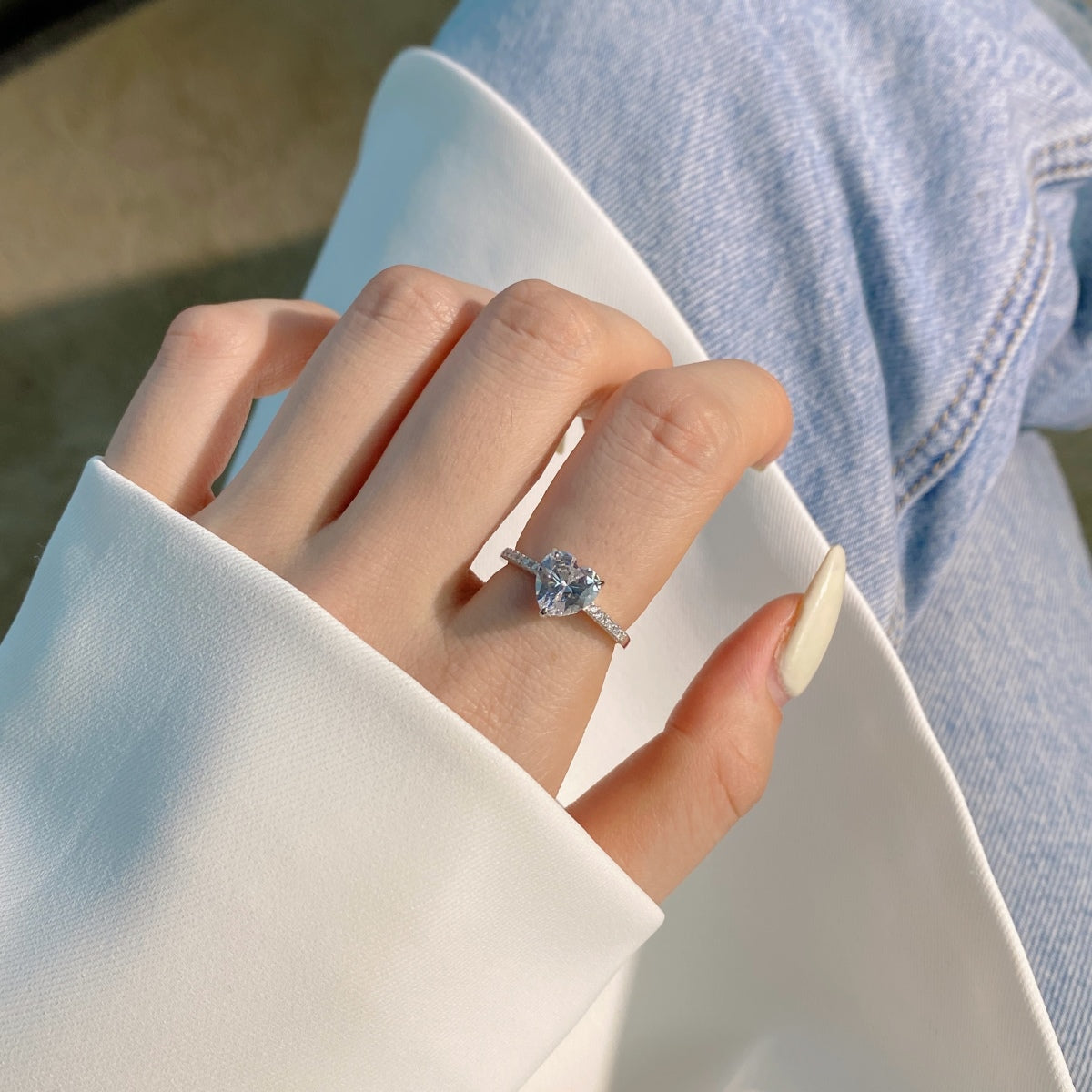[Lumi Jewels]2.0 Carat Dazzling Lustrous Heart Cut Lover Ring