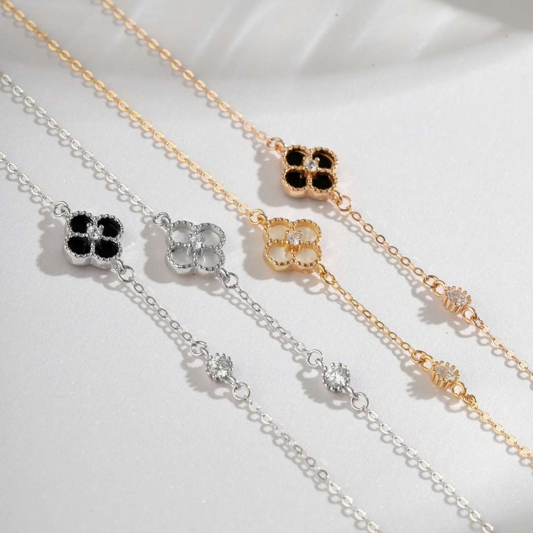 [Lumi Jewels]Delicate Four Leaf Clover Bracelet