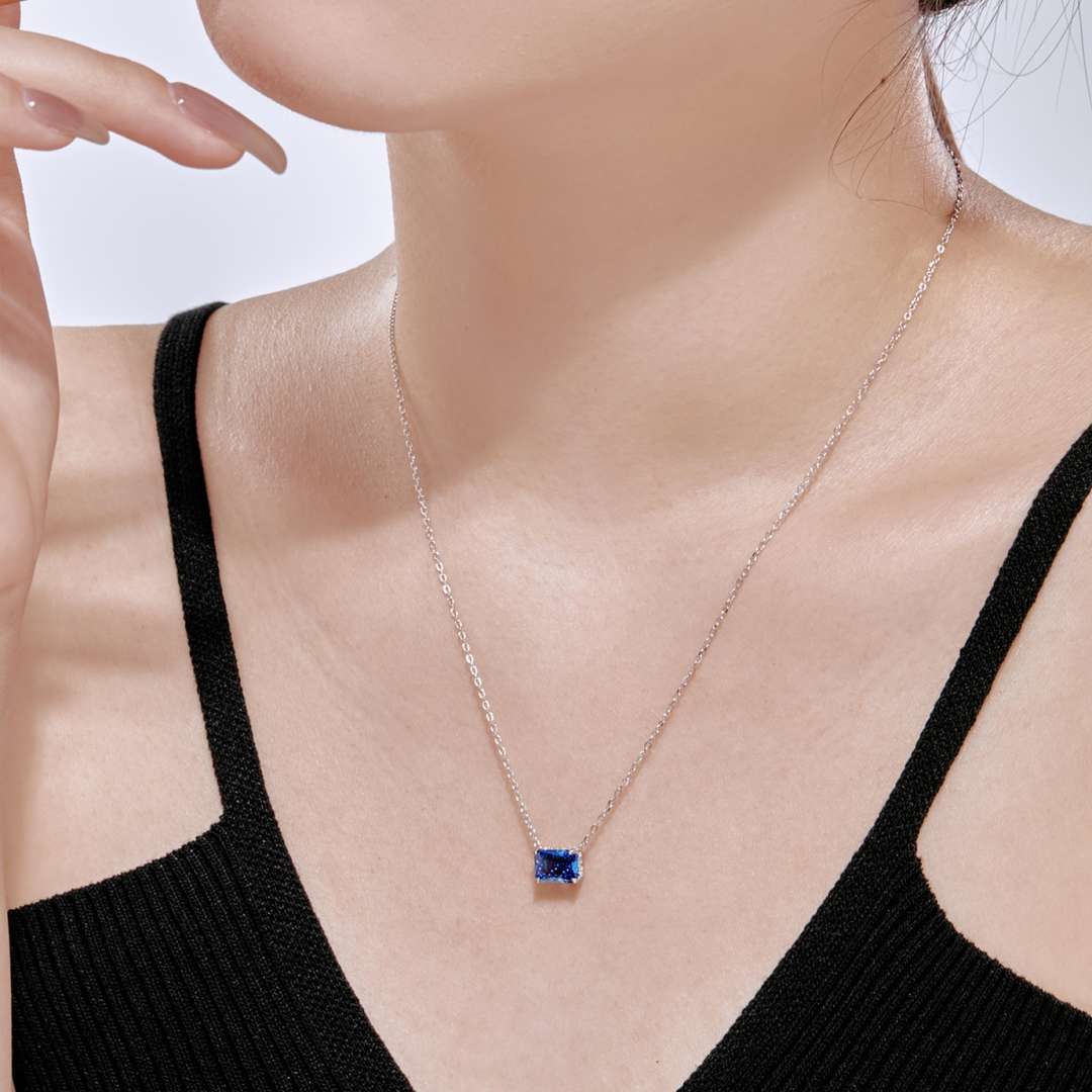 [Lumi Jewels]Luxurious Square Shape Colorful Necalack
