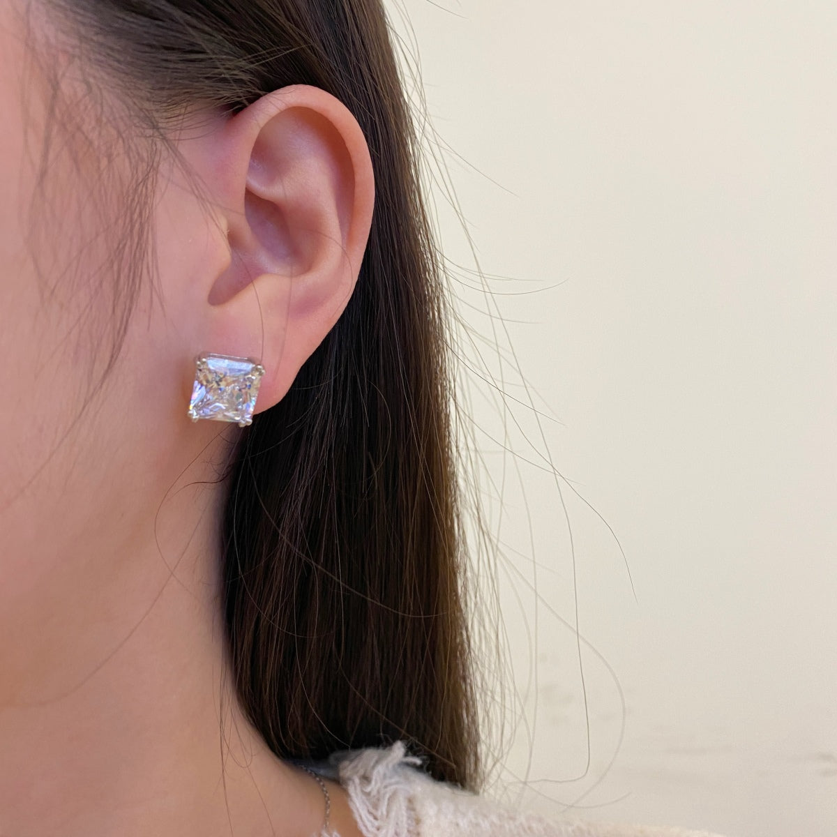 [Lumi Jewels]Delicate Square Shape Earrings