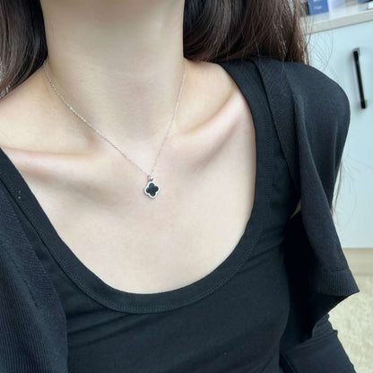 [Lumi Bijoux]Collier délicat en forme de fleur