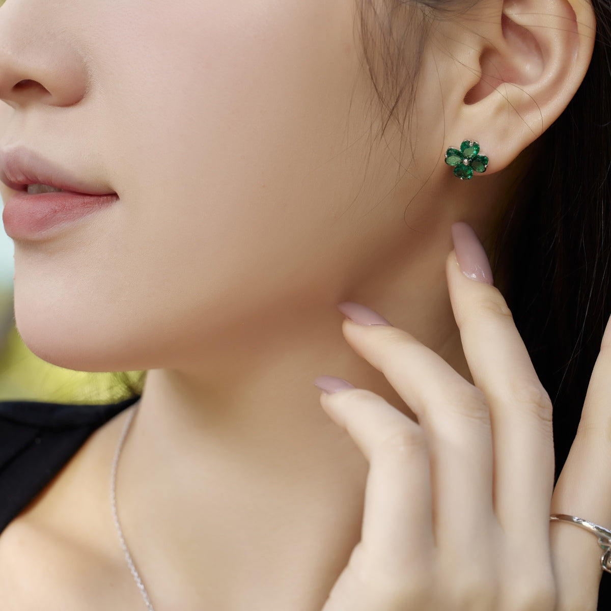[Lumi Jewels]Four-Leaf Clover Ball Earrings