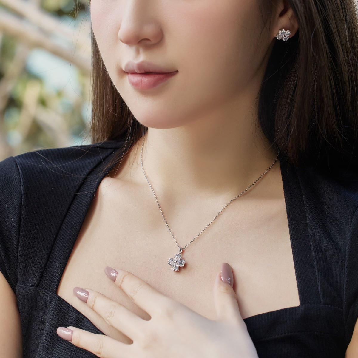 [Lumi Jewels]Heart-Shaped Four-Leaf Clover Bead Necklace