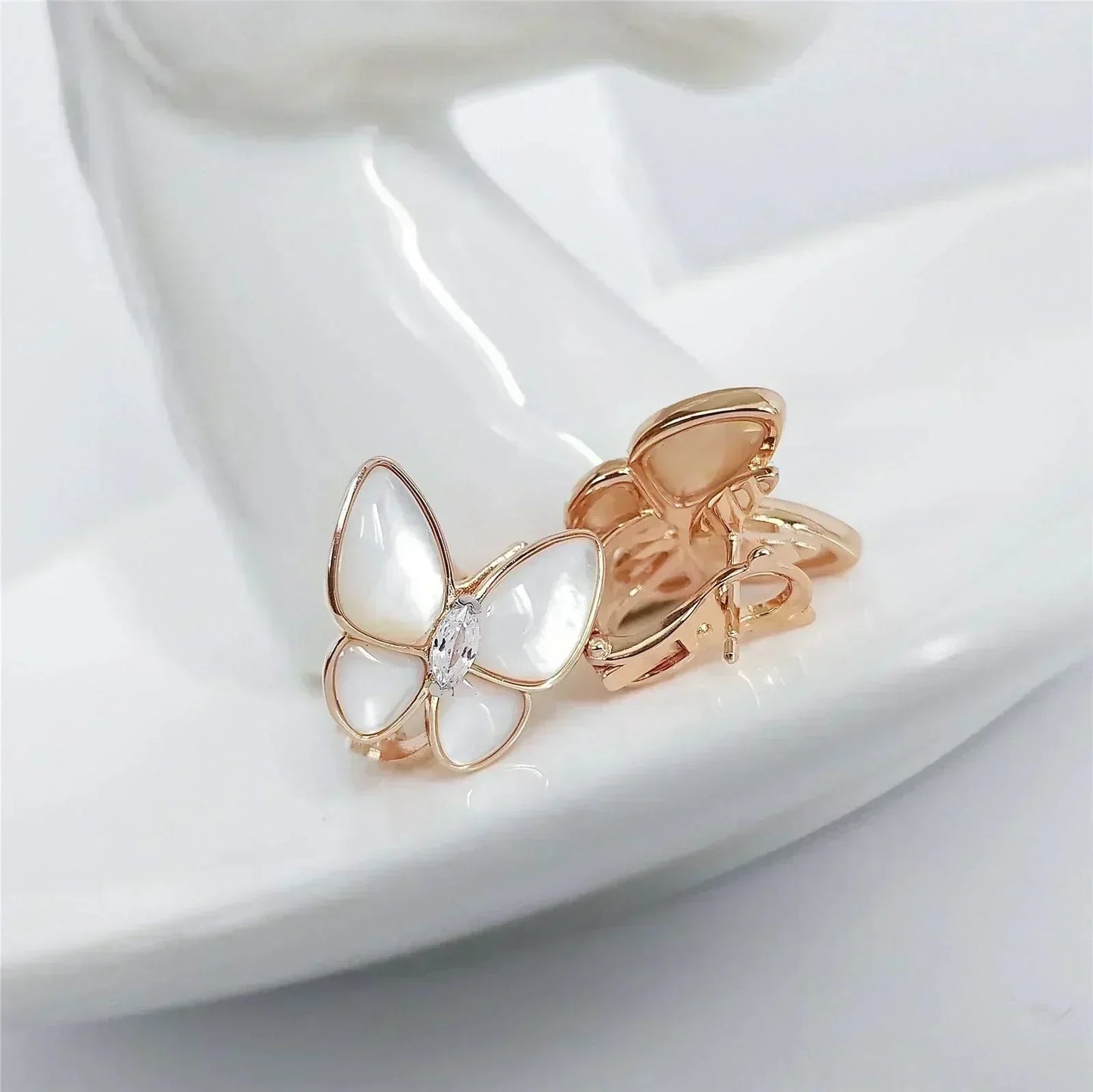 [Lumi Jewels]BUTTERFLY MOP DIAMOND EARRINGS