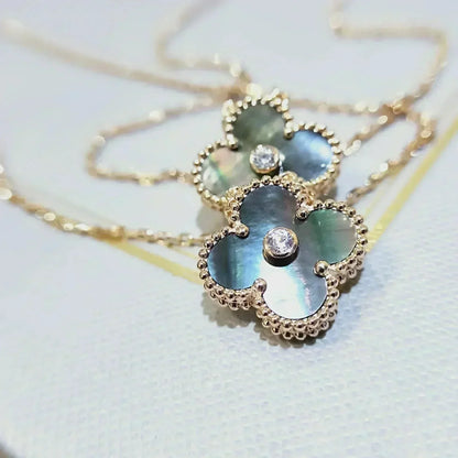 [Lumi Jewels]CLOVER 15MM DIAMOND AND MOTHER-OF-GREY NECKLACE
