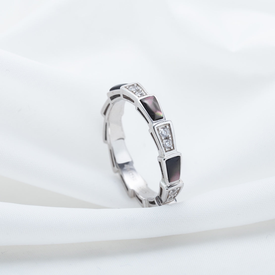 [Lumi Jewels]SERPENTI RING SILVER  DIAMOND BLACK MOP 3MM