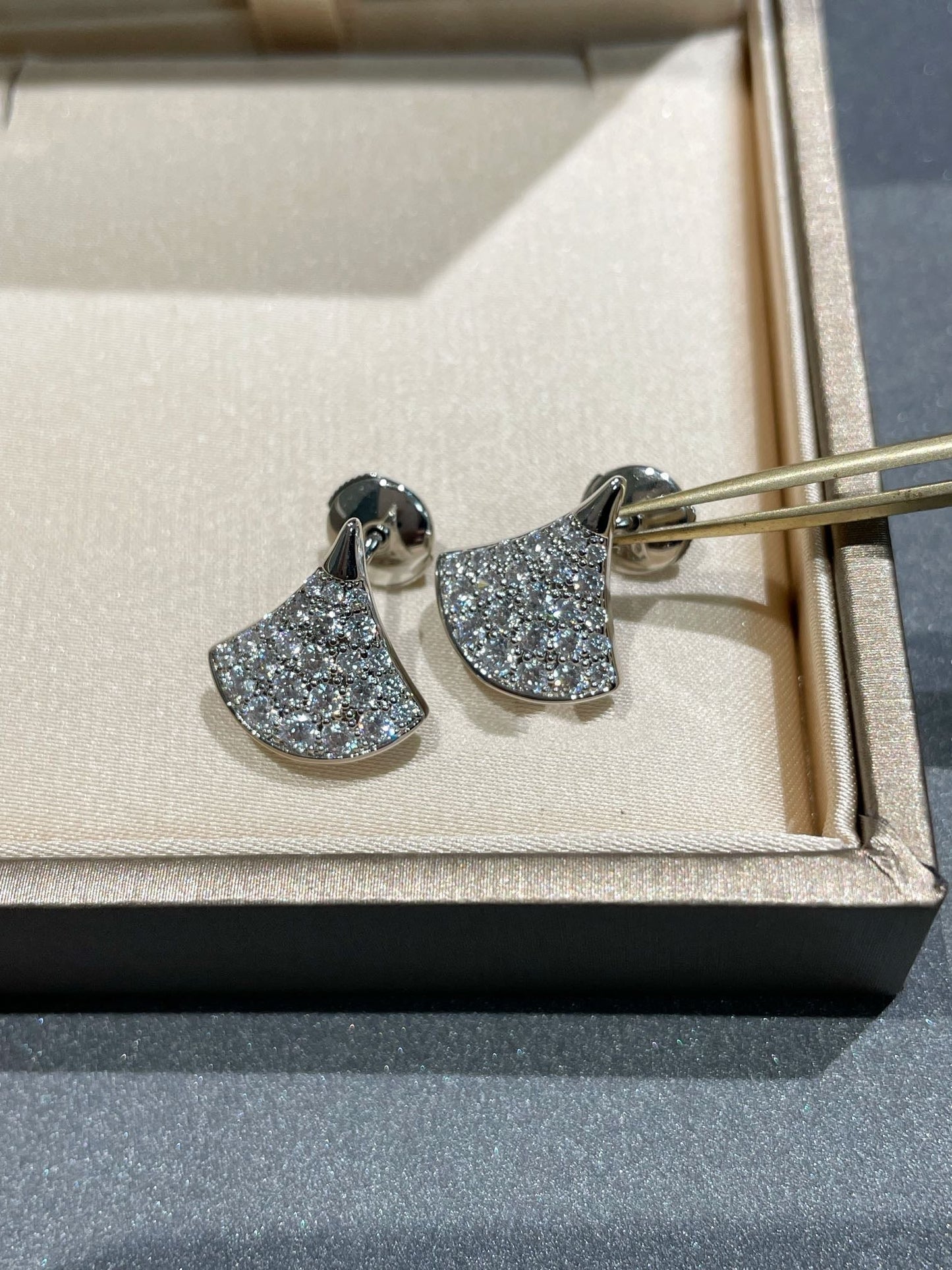 [Lumi Jewels]DREAM STUD EARRINGS DIAMOND