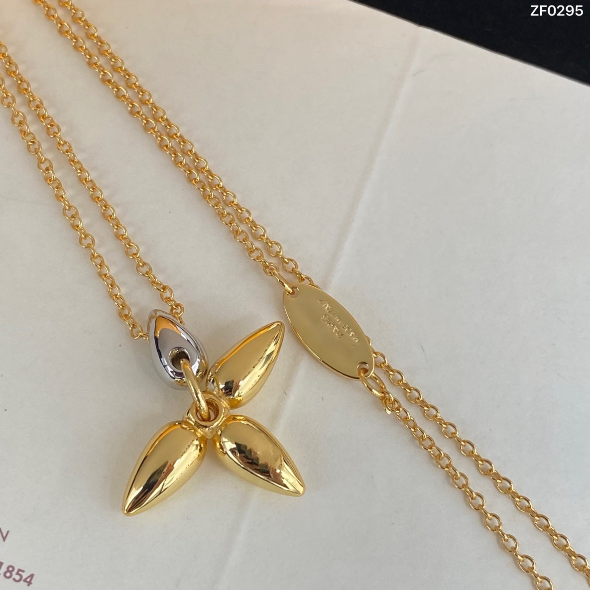 [Lumi Jewels]LOUISETTE PEDANT GOLD NECKLACE