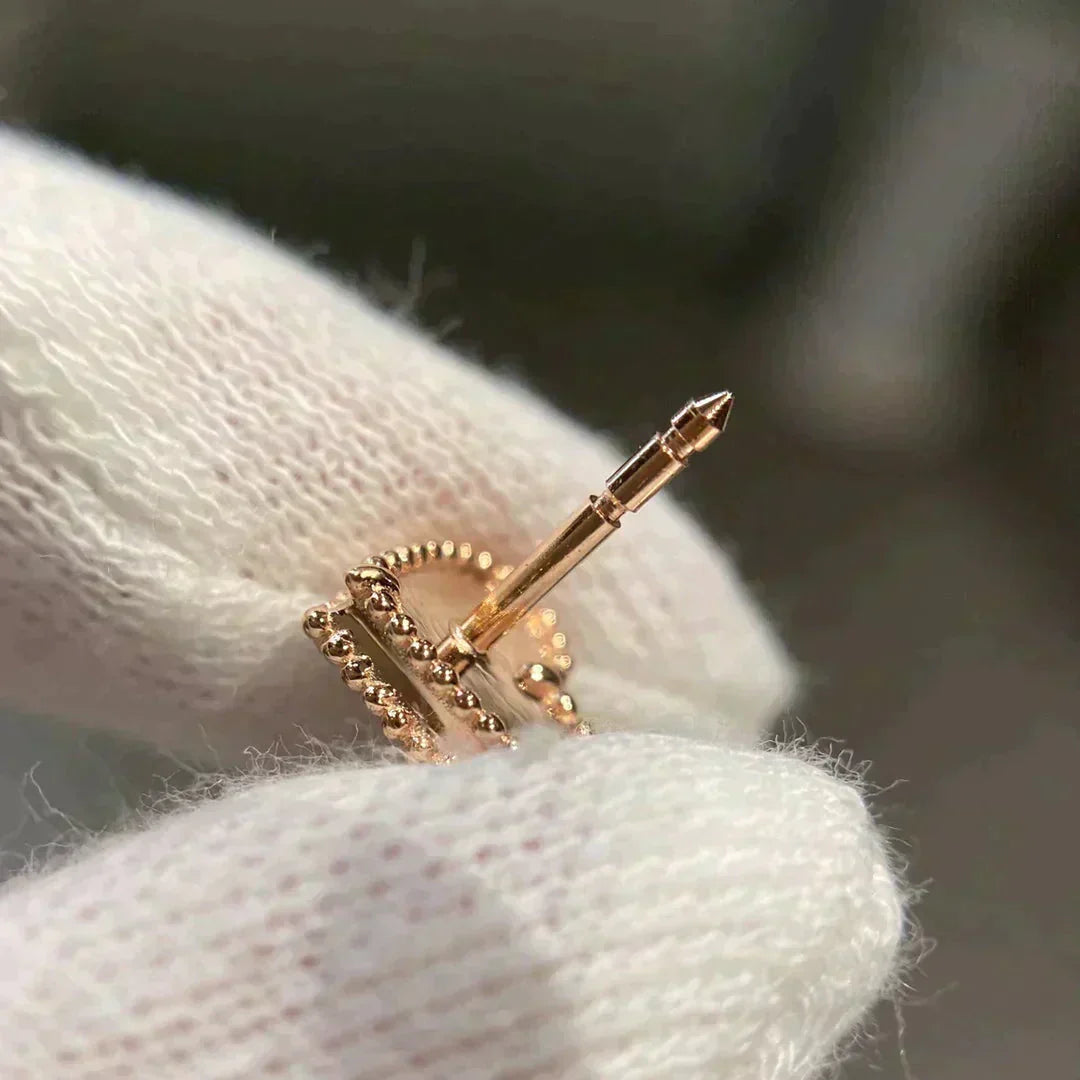 [Lumi Jewels]HEART CARNELIAN STUD EARRINGS