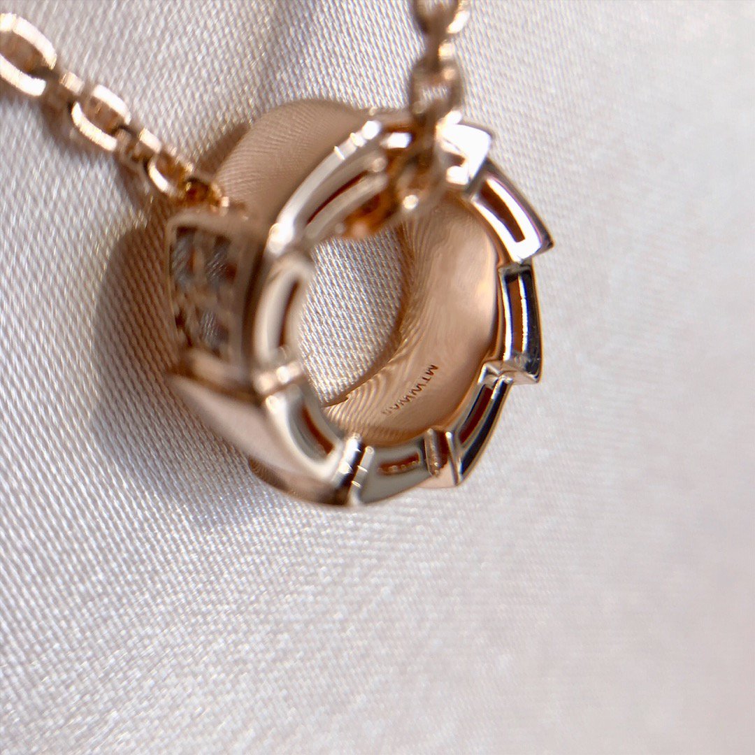 [Lumi Jewels]COLLIER PENDENTIF SERPENTIN DIAMANTS OR ROSE