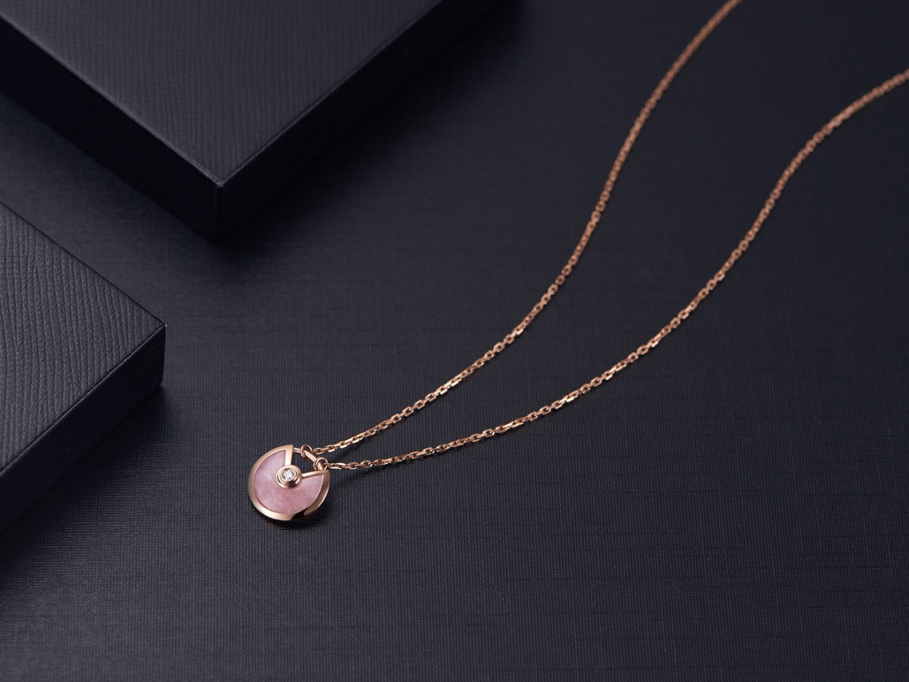 [Lumi Jewels]AMULETTE ROSE GOLD PINK MOP NECKLACE