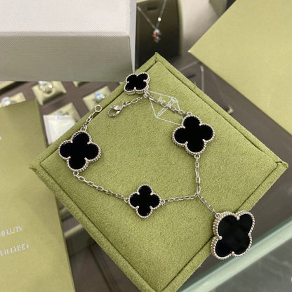 [Lumi Jewels]CLOVER 5 MOTIFS SIVLER ONYX BRACELET