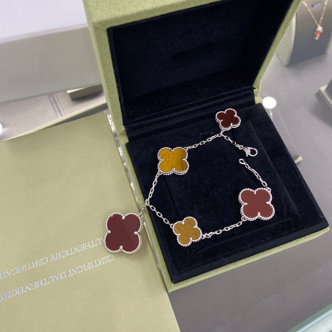 [Lumi Jewels]CLOVER 5 MOTIFS SIVLER CARNELIAN TIGER EYE BRACELET