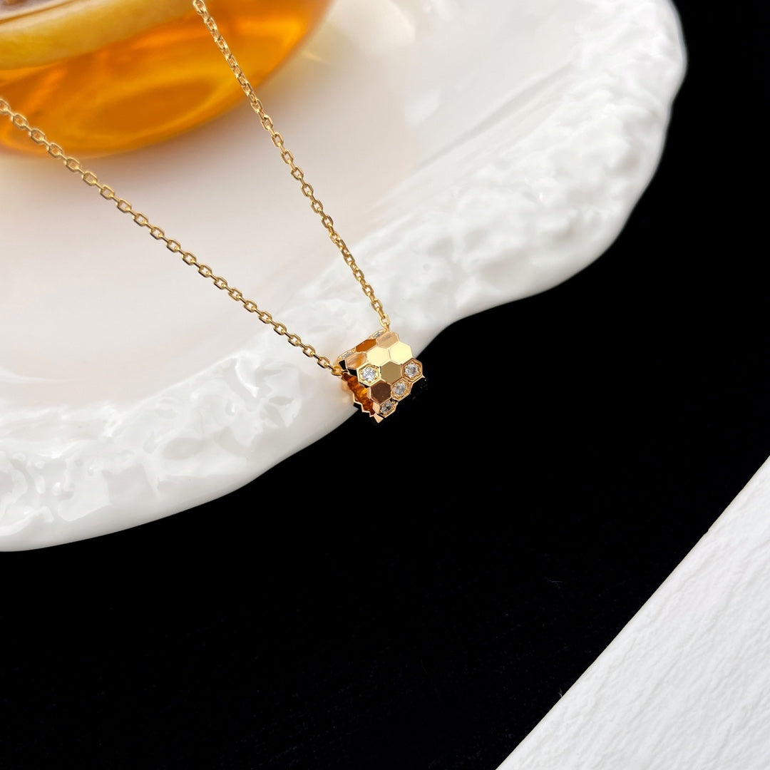 [Lumi Jewels]BEE MINI PEDANT DIAMOND NECKLACE