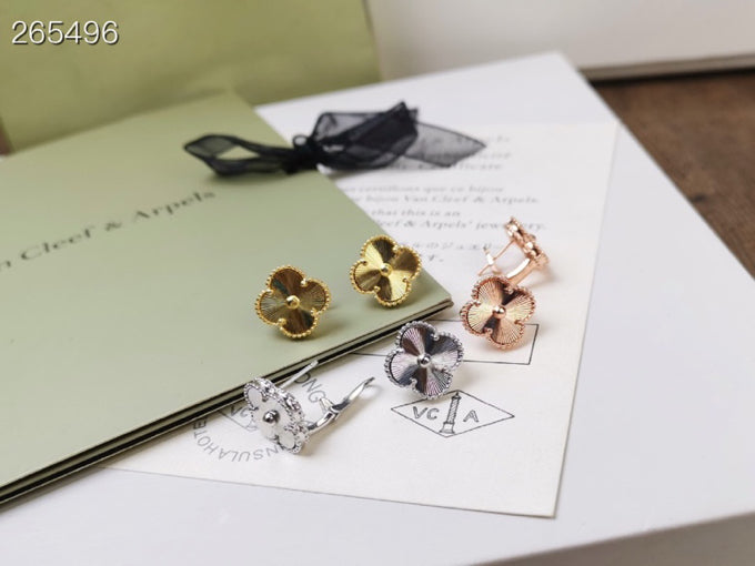 [Lumi Jewels]CLOVER MEDIUM STUD EARRINGS