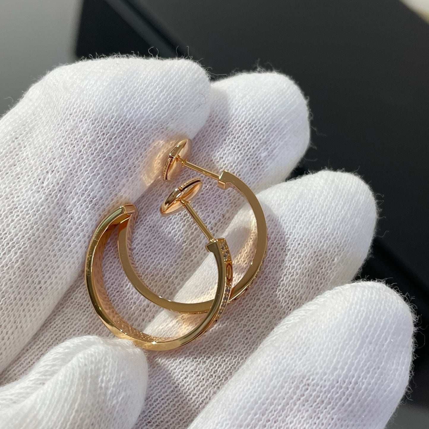 [Lumi Jewels]LOVE DIAMOND PINK GOLD HOOP EARRINGS