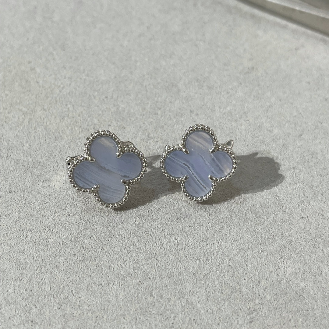 [Lumi Jewels]CLOVER CHALCEDONY SILVER STUD EARRINGS