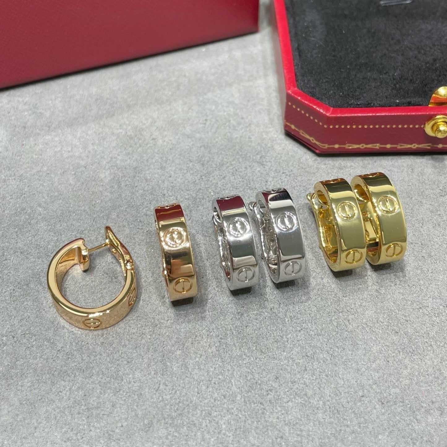 [Lumi Jewelery]LOVE 5.5MM EARRINGS