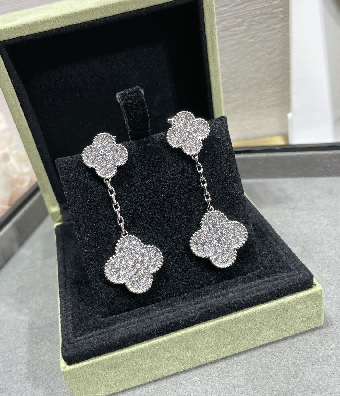 [Lumi Jewels]CLOVER 2 MOTIFS DIAMOND PAVED SILVER EARRINGS