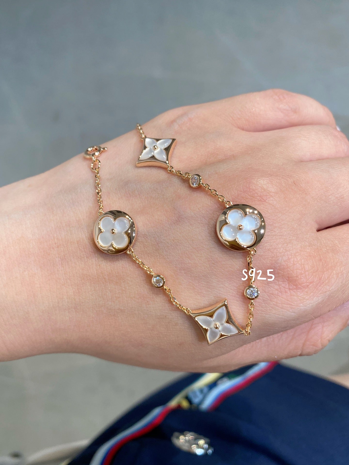 [Lumi Jewels]STAR AND SUN 4 MOTIF WHITE MOP PINK GOLD BRACELET
