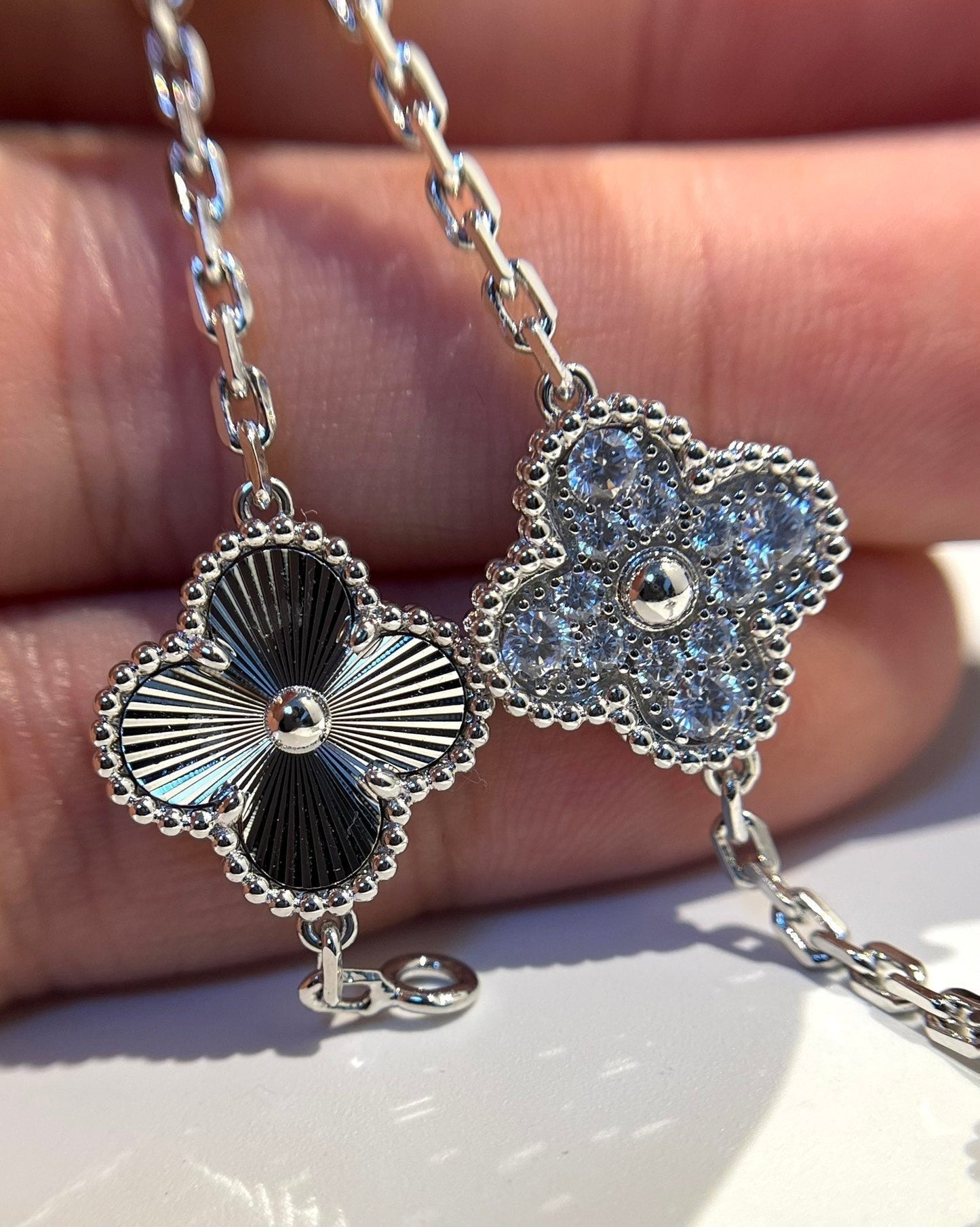 [Lumi Jewels]CLOVER 5 MOTIF SILVER DIAMOND BRACELET