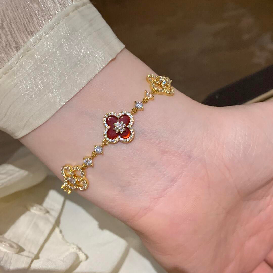 [Lumi Jewels]CLOVER 5 MOTIF PINK BLUE RED WHITE BRACELET