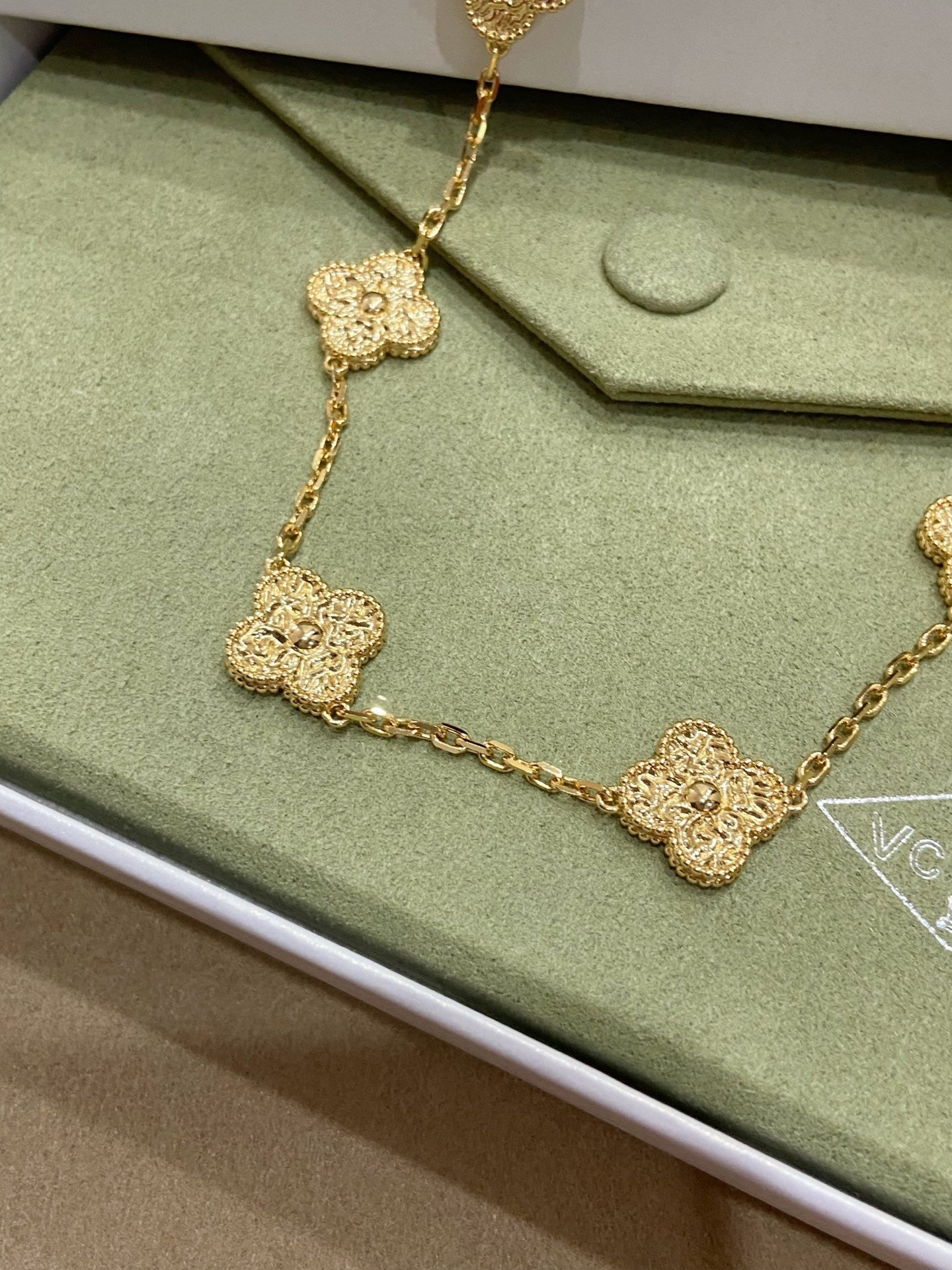 [Lumi Jewels]CLOVERS THE 10-MOTIFS NECKLACE