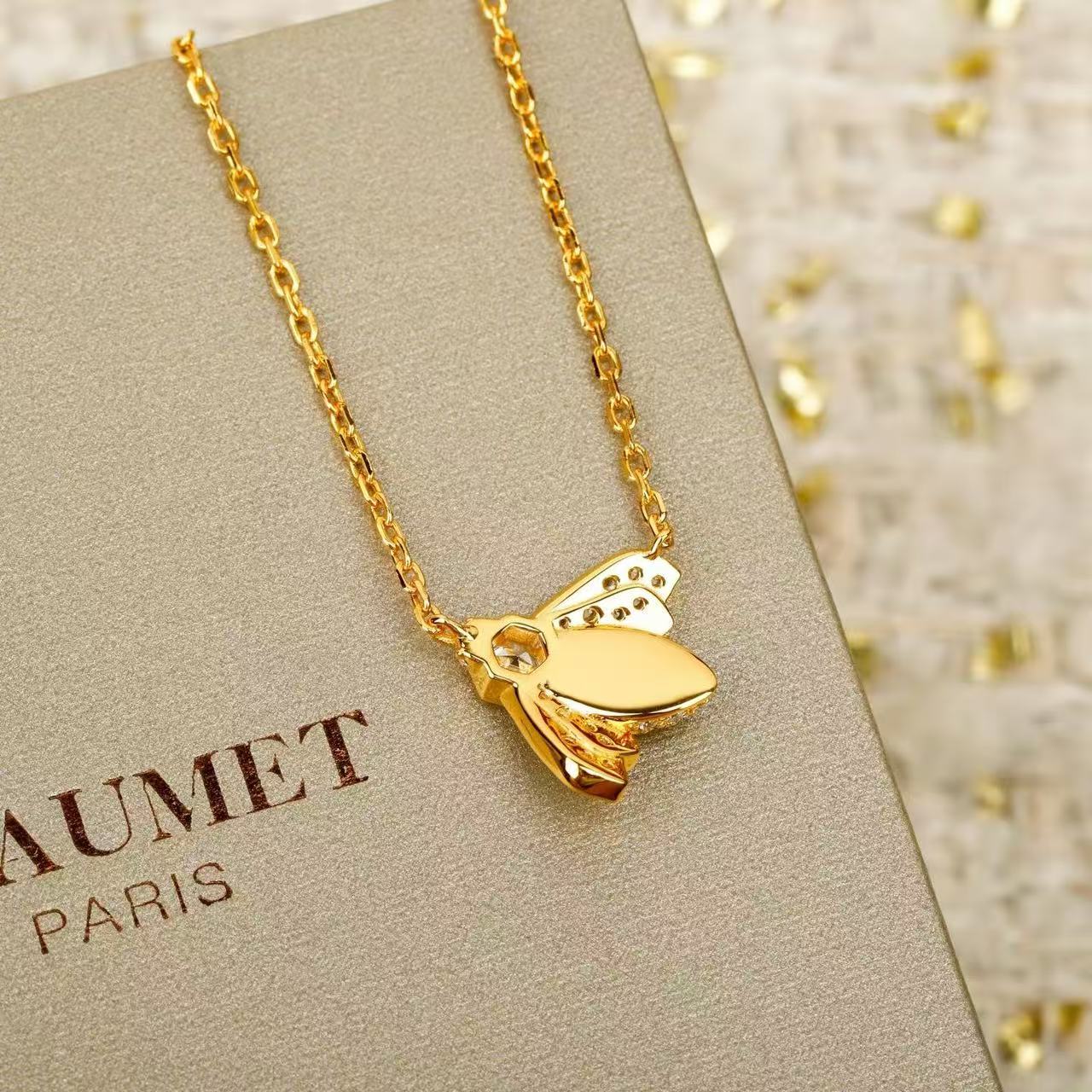 [Lumi Jewellery]Bee My Love Bee Diamond Necklace