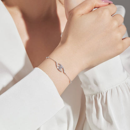 [Lumi]Lucky Eye Pave-Set Diamond Bracelet