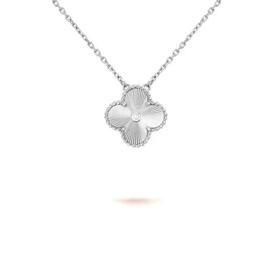 [Lumi Jewels]CLOVER  15MM DIAMOND LASER NECKLACE SILVER
