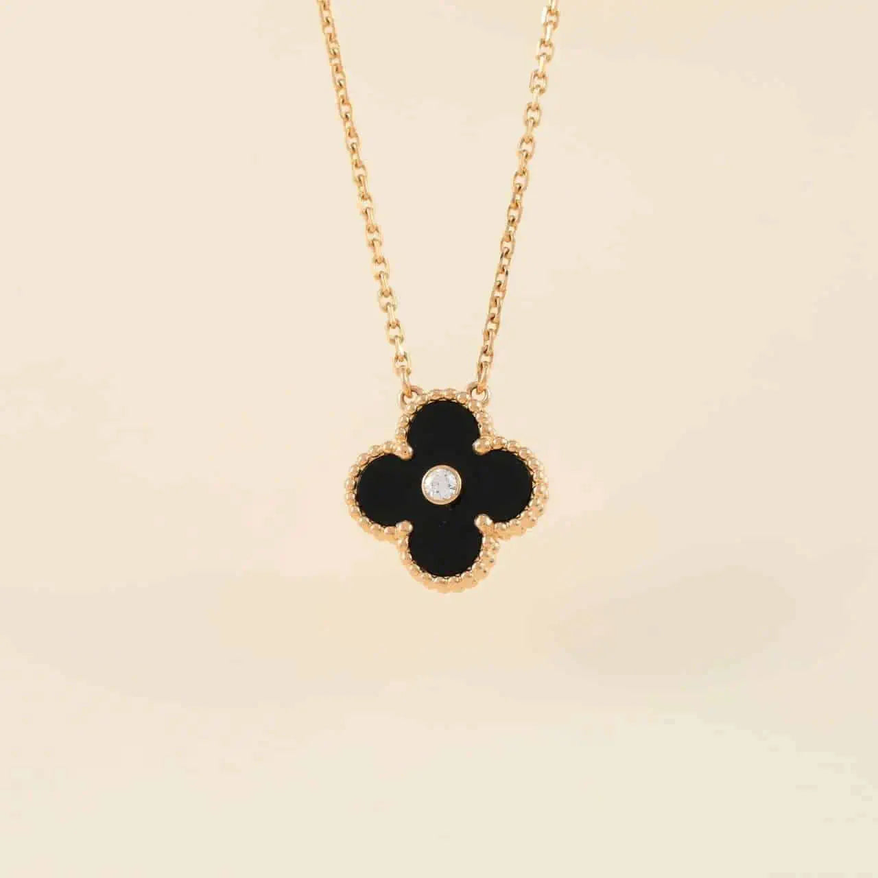 [Lumi Jewels]CLOVER 15MM DIAMOND ONYX NECKLACE
