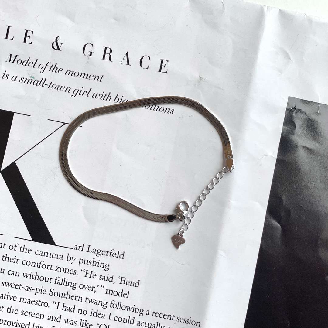 [Lumi Jewels]Flat Snake Bone Chain Blade Necklace