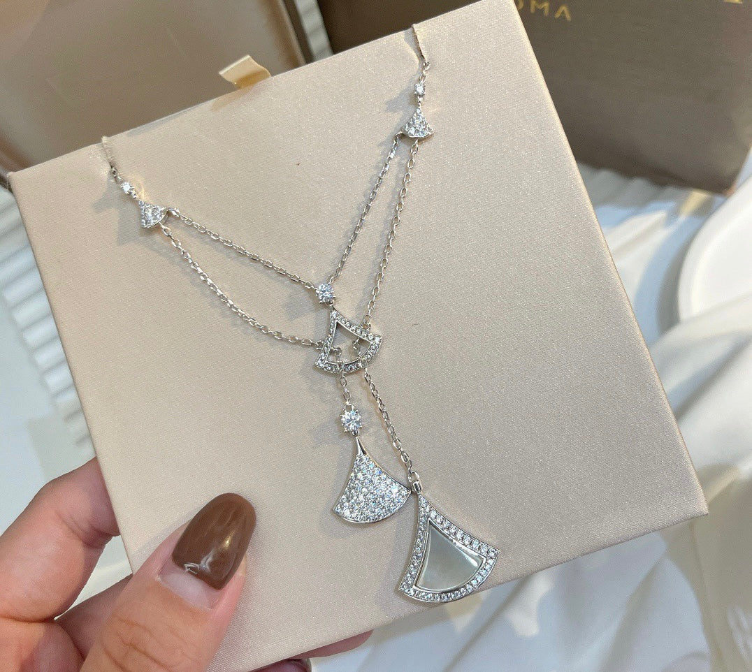 [Lumi Jewels]COLLIER DE RÊVE Nacre Blanche Diamants Entiers