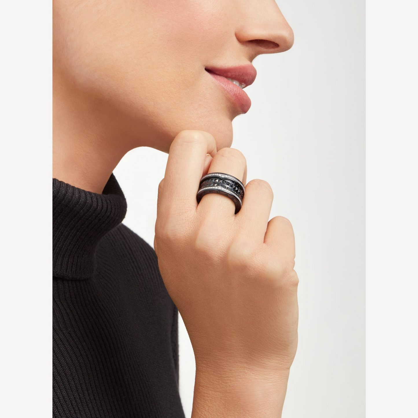 [Lumi Jewels]ZERO 1 ROCK FOUR-BAND BLACK CERAMIC WITH STUDDED SPIRAL AND PAVED DIAMONDS RING
