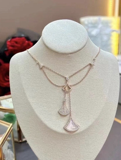 [Lumi Jewels]COLLIER DE RÊVE Nacre Blanche Diamants Entiers