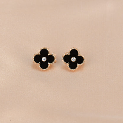 [Lumi Jewels]CLOVER MEDIUM 1 MOTIFS ONYX DIAMOND EARRINGS