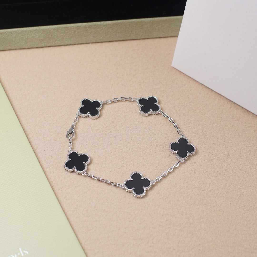 [Lumi Jewels]CLOVER 5 MOTIF ONYXS  BRACELET SILVER