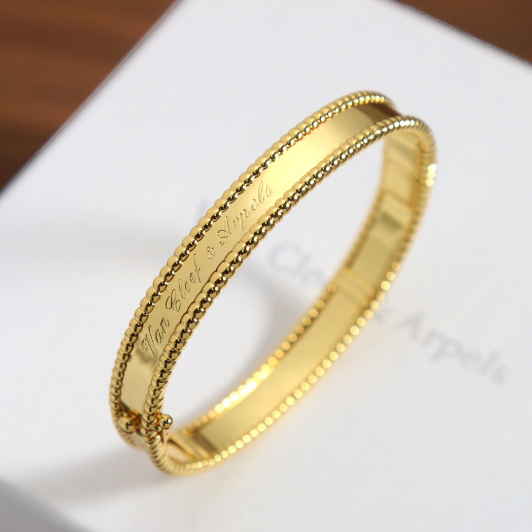 [Lumi Jewels]  Kaleidoscope Bracelet Signature Engraved Version