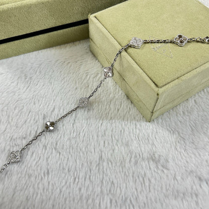 [Lumi Jewels]CLOVER 6 MOTIF DIAMOND LASER BRACELET