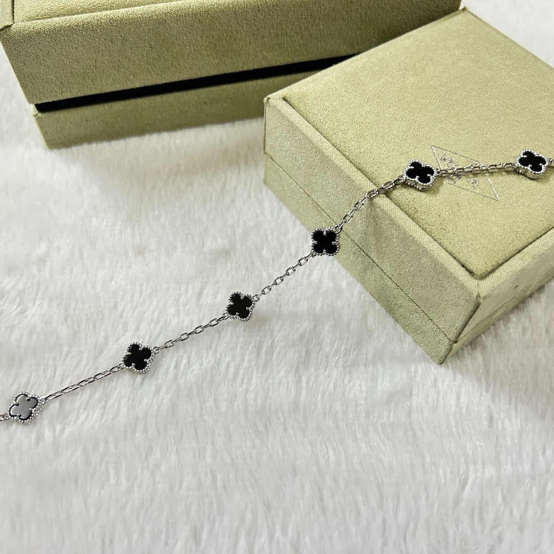 [Lumi Jewels]CLOVER 6 MOTIF  ONYXS BRACELET