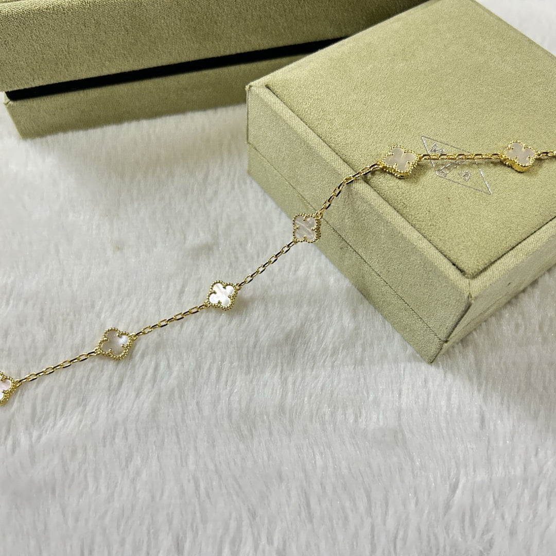 [Lumi Jewels]CLOVER 6 MOTIF WHITE MOP BRACELET