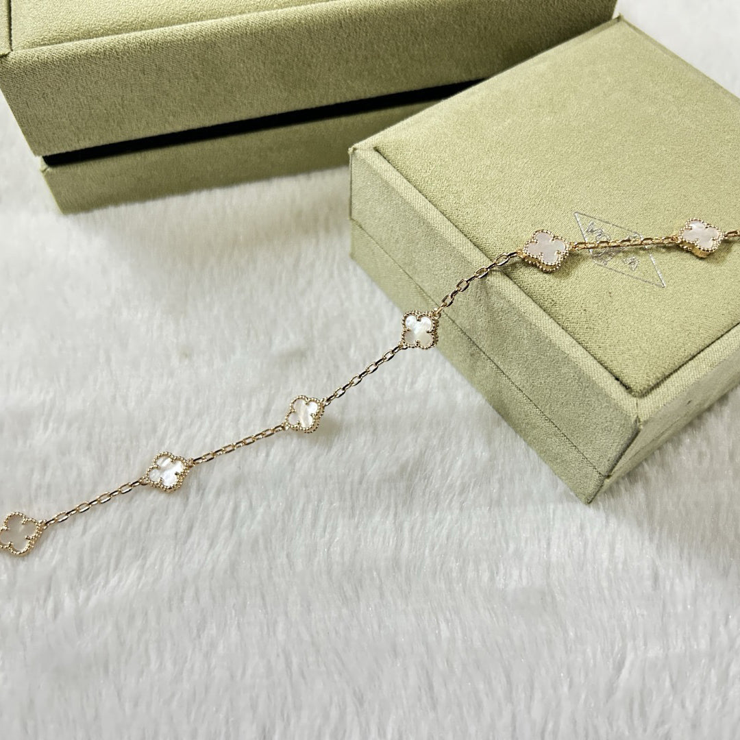 [Lumi Jewels]CLOVER 6 MOTIF WHITE MOP BRACELET