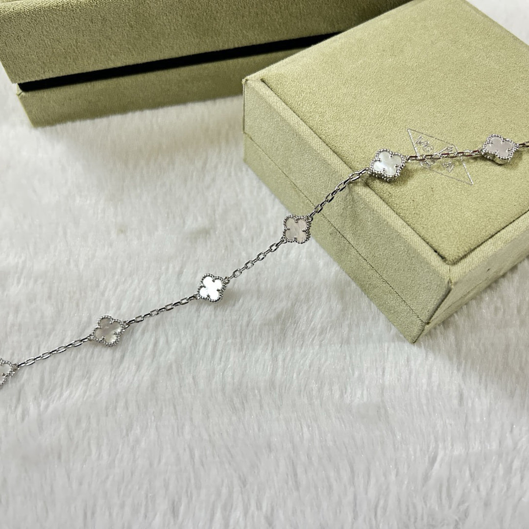 [Lumi Jewels]CLOVER 6 MOTIF WHITE MOP BRACELET