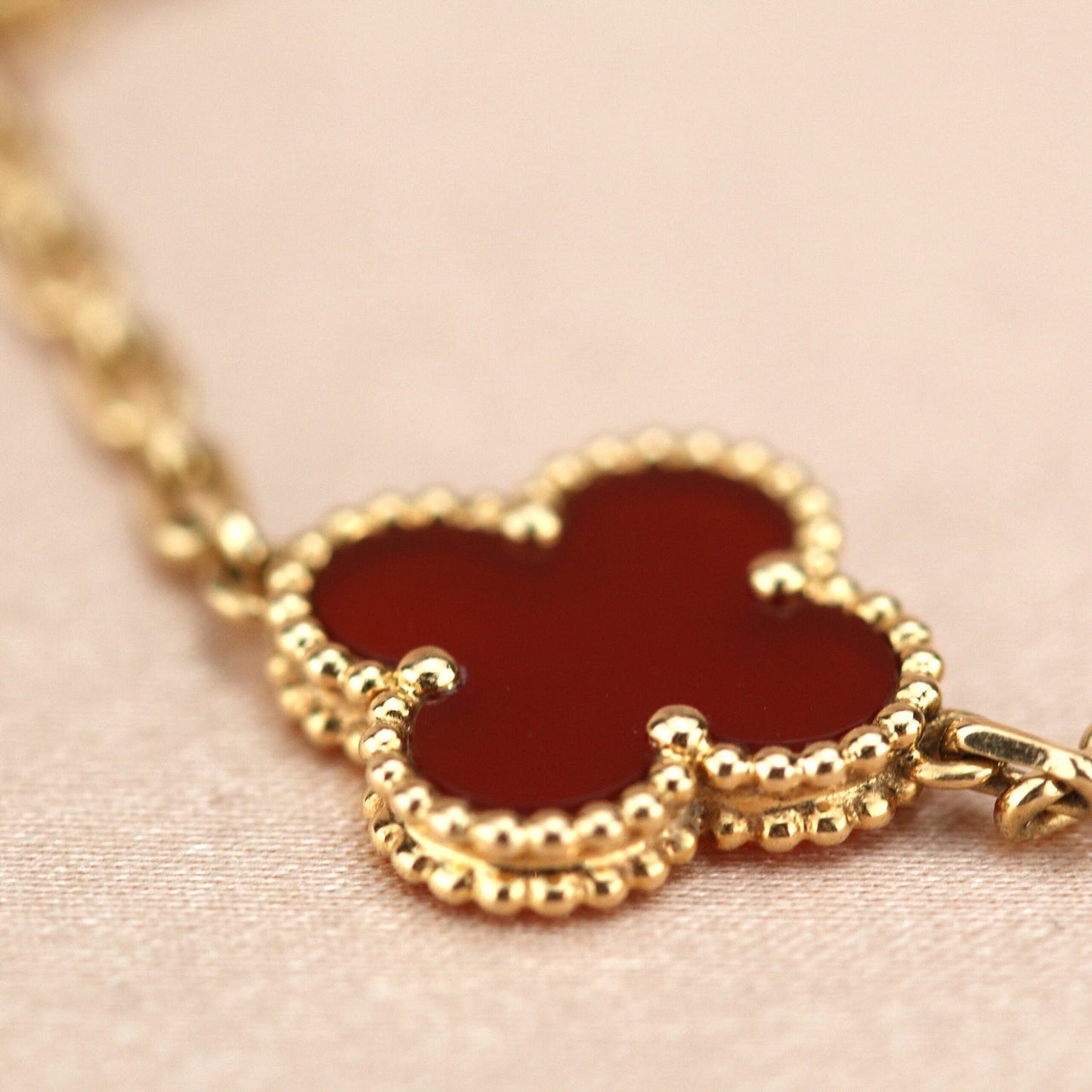 [Lumi Jewels]CLOVER 5 MOTIFS RED AGATE  BRACELET